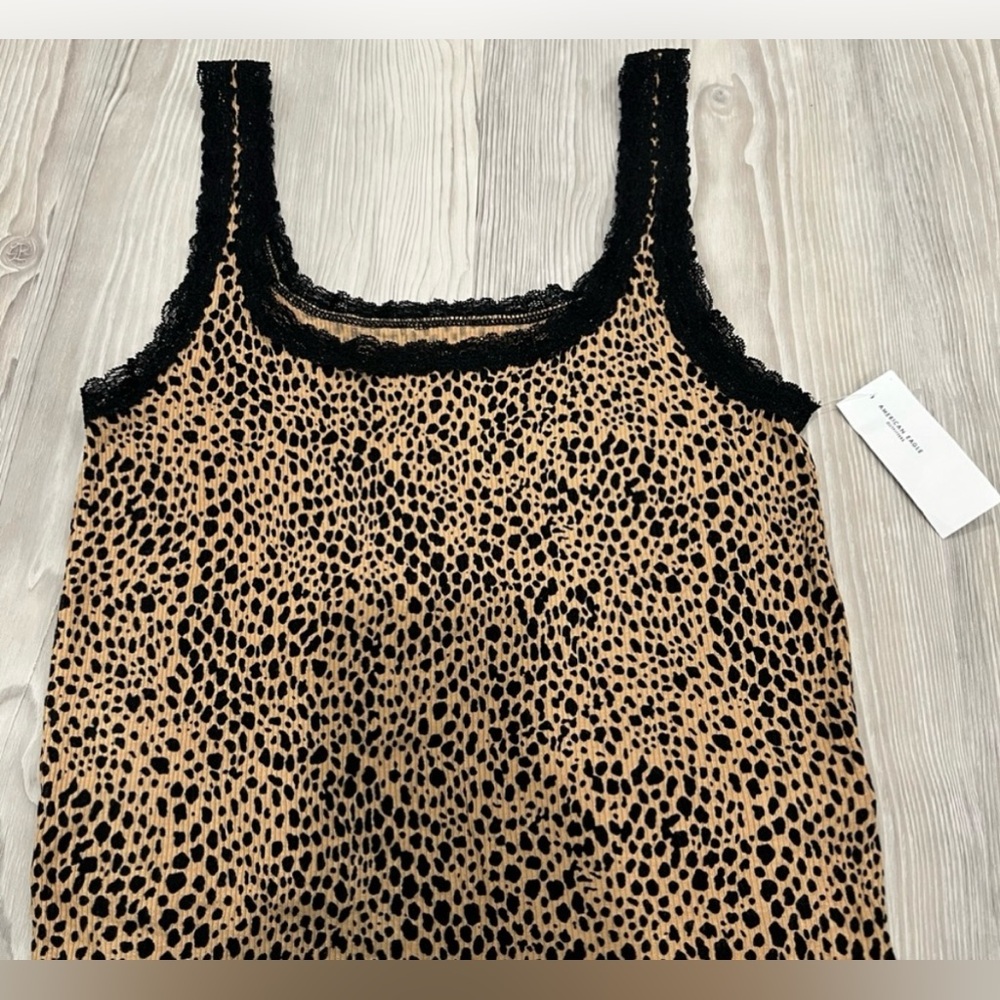 AMERICAN EAGLE Leopard print black lace trim cami tank top. Size Small. BNWT